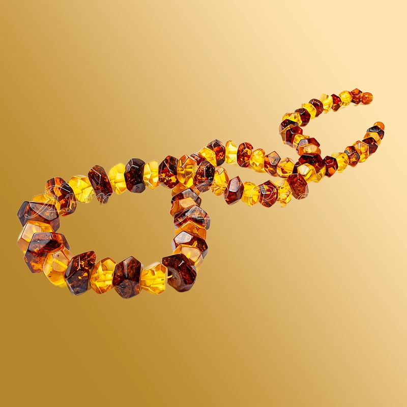 Бусы янтарные